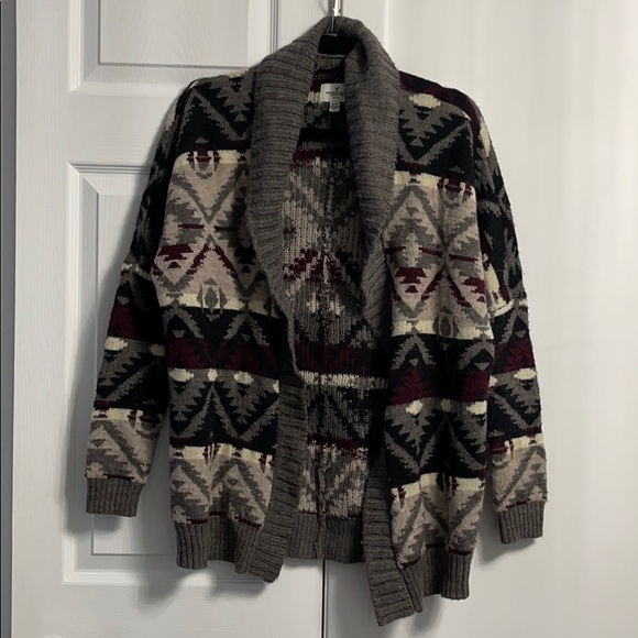 AMERICAN EAGLE Cardigan Cable Knit Collar - Picture 2 of 8